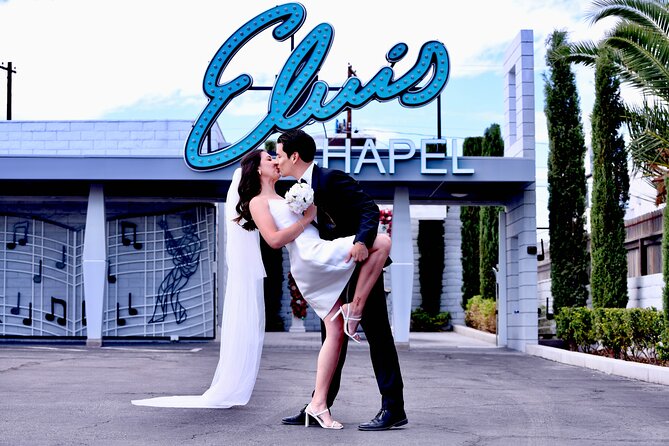 Elvis Chapel Wedding and Vow Renewal - Why couples choose it for vow renewals