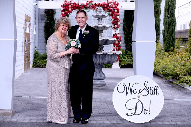 Elvis Chapel Wedding and Vow Renewal - Booking details worth knowing before you pay