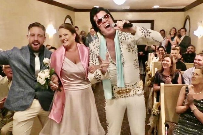 Elvis Themed Wedding or Vow Renewal at Graceland Wedding Chapel - The limousine ride sets the tone