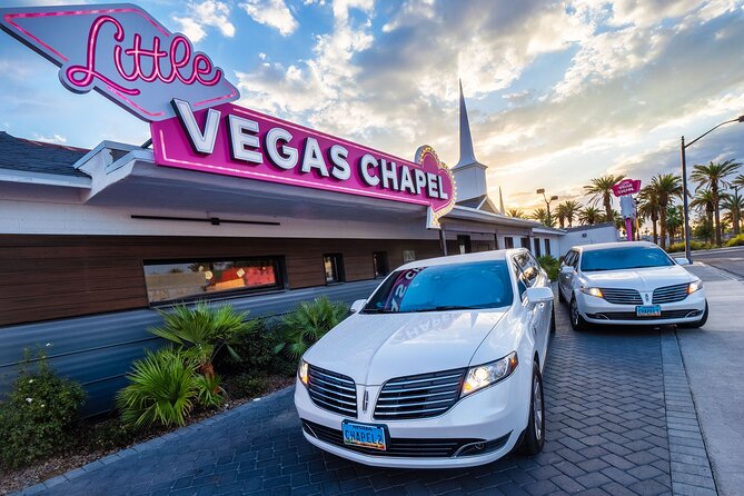 Elvis Wedding at The Little Vegas Chapel including Limousine Transportation - A Las Vegas wedding with Elvis at the center