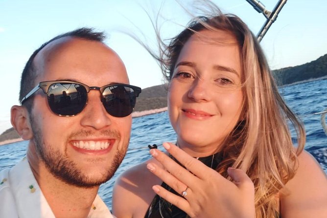 Experience Romantic Sunset Sailing on a modern 36ft (11m) sail yacht | Hvar - Why a Hvar sunset sail works so well