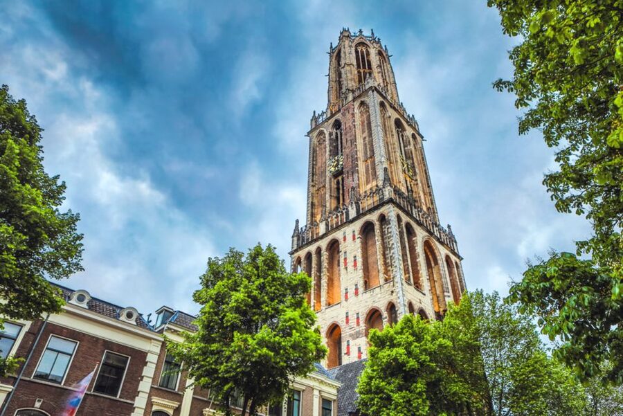 Explore Gems of Utrecht Walking Tour for Couples - Walking beside the Oudegracht