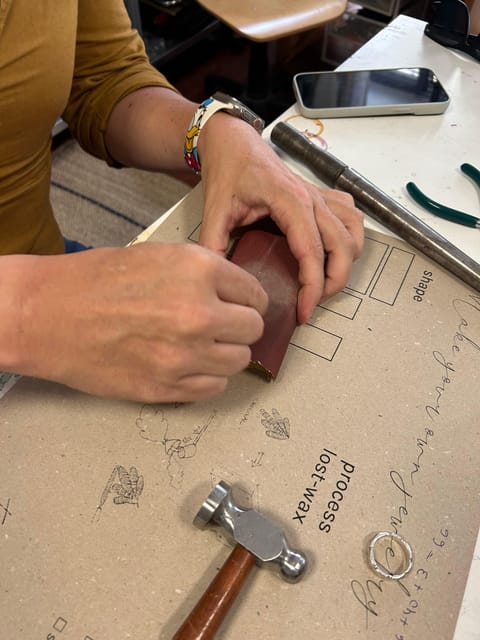 Florence: Custom wedding ring making experience. - Why make wedding rings in Florence?