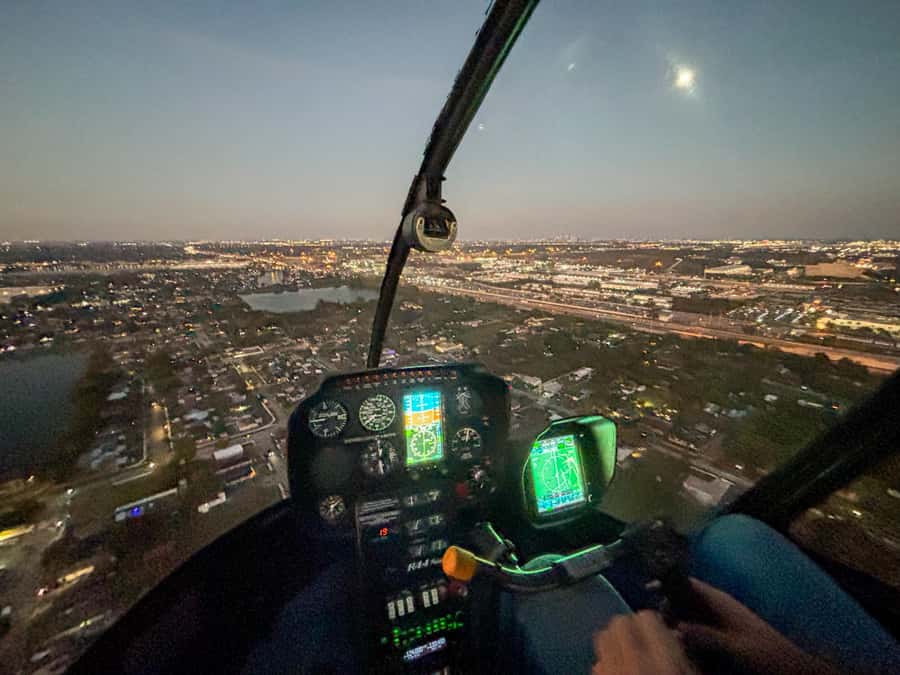 Fort Lauderdale : Romantic Champagne Helicopter Flight Tour - Champagne, photos, and the romantic setting