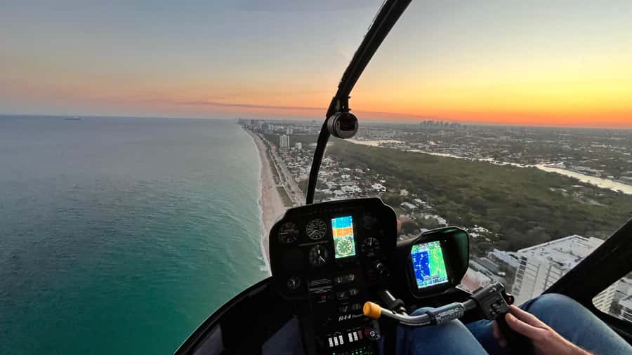Fort Lauderdale : Romantic Champagne Helicopter Flight Tour - What the strongest praise tells you