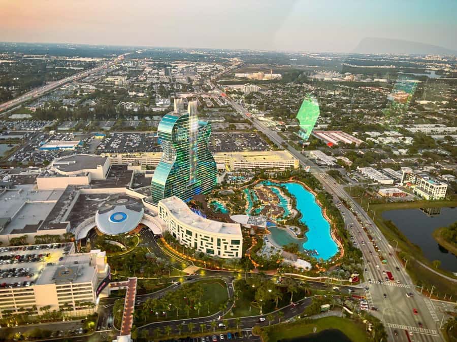 Fort Lauderdale : Romantic Champagne Helicopter Flight Tour - Thirty minutes above Fort Lauderdale