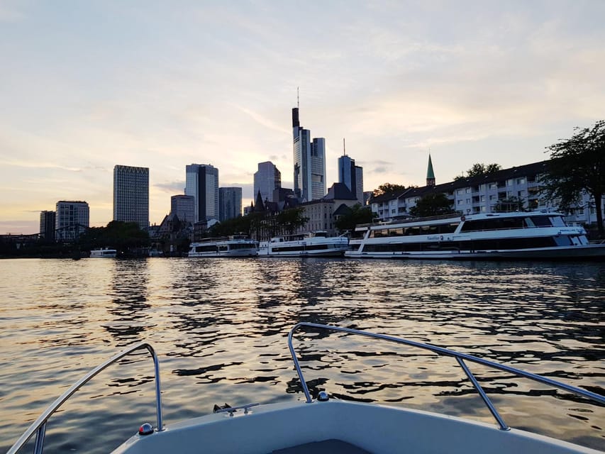 Frankfurt: Private Romantic Skyline Boat Tour - Timing, weather, and comfort