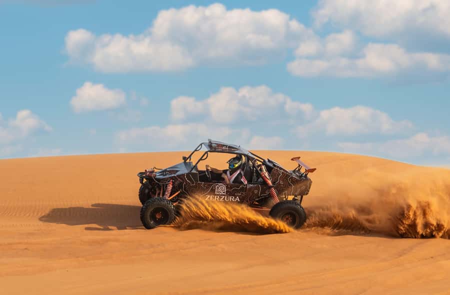 From Dubai: Zerzura Buggy Experience + Private Dinner - Key points to know before booking