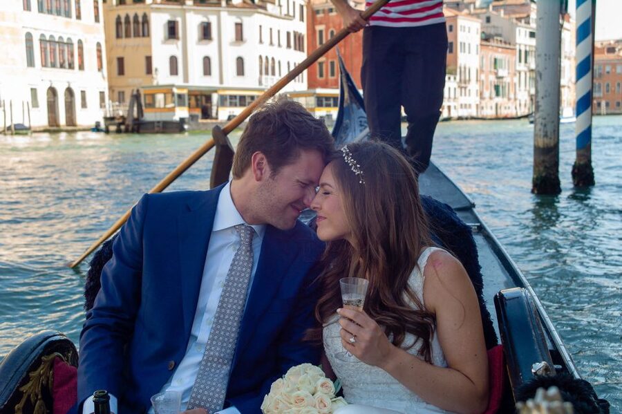 Grand Canal: Renew Your Wedding Vows on a Venetian Gondola - Who Will Enjoy This Most?