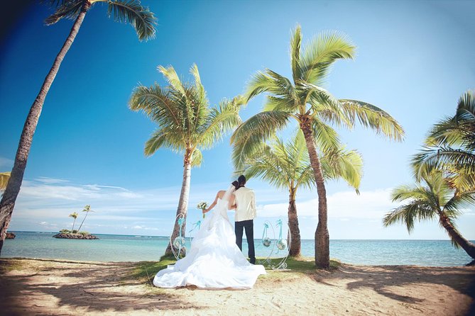 Hawaii Wedding - Aloha Beach Wedding and Photo Session - Key details to know before booking