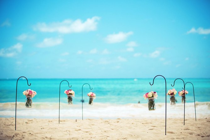 Hawaii Wedding - Aloha Beach Wedding and Photo Session - What the minister and coordinator add