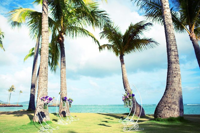 Hawaii Wedding - Aloha Beach Wedding and Photo Session - Flowers, aisle pieces, and small wedding touches