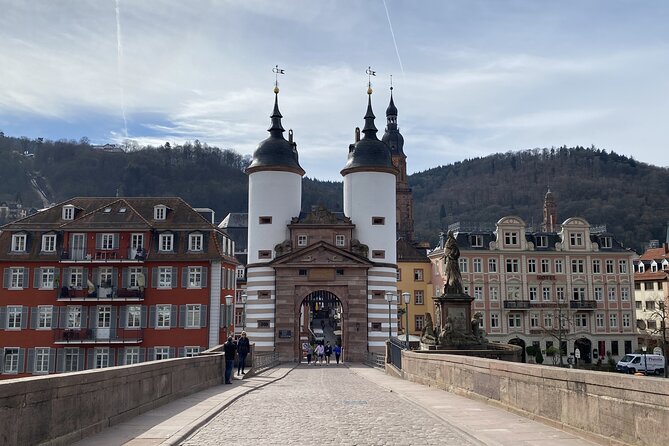 Heidelberg Old Town: Romantic Walking Tour & Game - Key points to know before you book