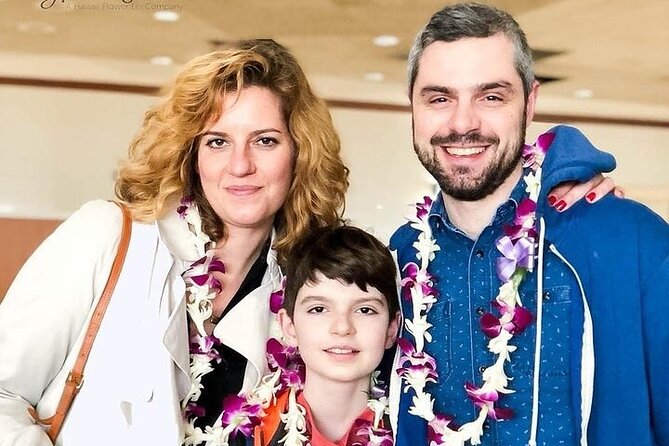 Honeymoon Airport Lei Greeting on Kona Hawai'i - A small cultural welcome, not a full Hawaiian lesson
