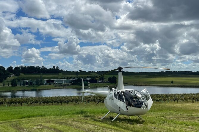 Hunter Valley Romantic Bubbly Breakfast Helicopter Tour from Cessnock - Who should book this experience