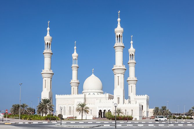 Jewels of Ajman - Romantic Walking Tour - Timing, group size, and practical comfort