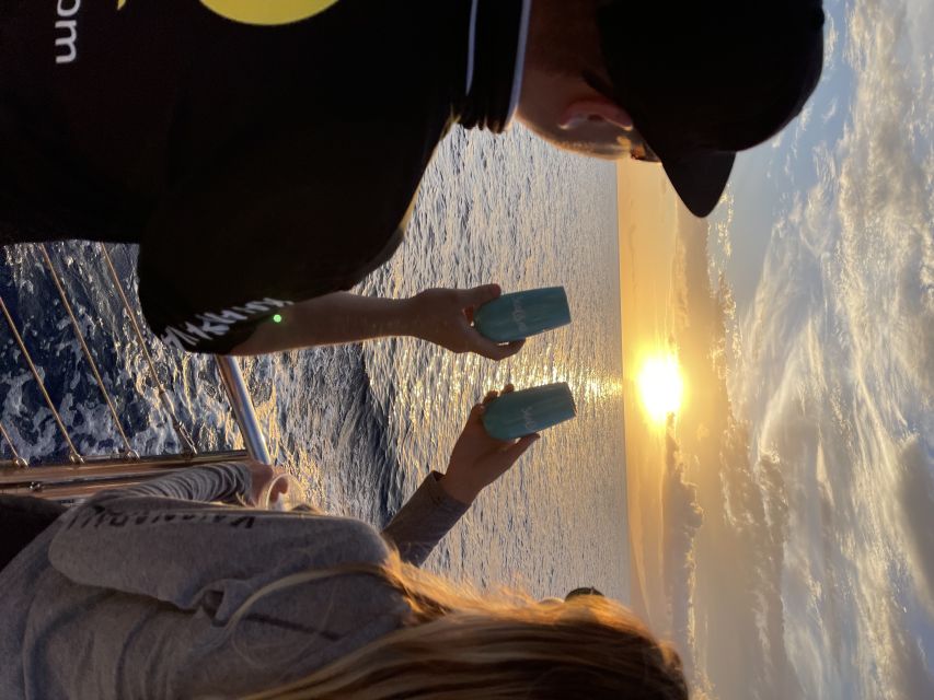Kaanapali: Sunset Dinner Catamaran Cruise With Drinks - A coastal cruise timed for Maui’s magic hour