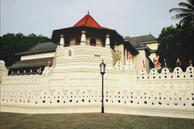 Kandy city tour for couple price