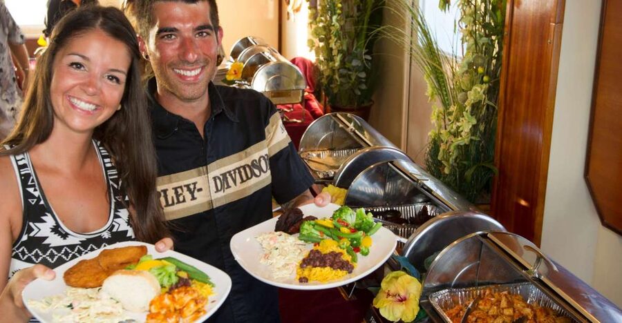 Key West: Sunset Dinner Cruise with Open Bar & Live Music - Key points to know before you book