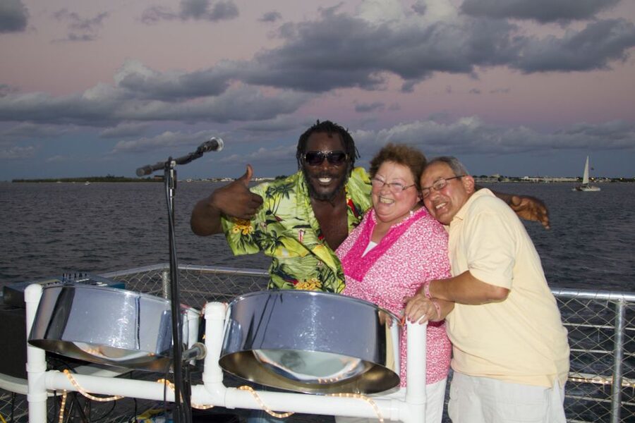 Key West: Sunset Dinner Cruise with Open Bar & Live Music - Open-bar drinks from rum punch to champagne