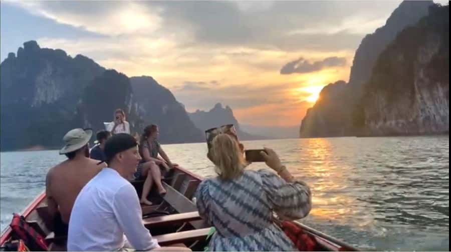 Khao Lak: Cheow Lan Lake Romantic Sunset Cruise with Drinks - Khao Sam Kloe and the lake’s famous cliffs