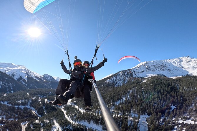 KLOSTERS: Paragliding For 2 - Couples (Video &Photos Incl.) - Two pilots make this a good couples activity