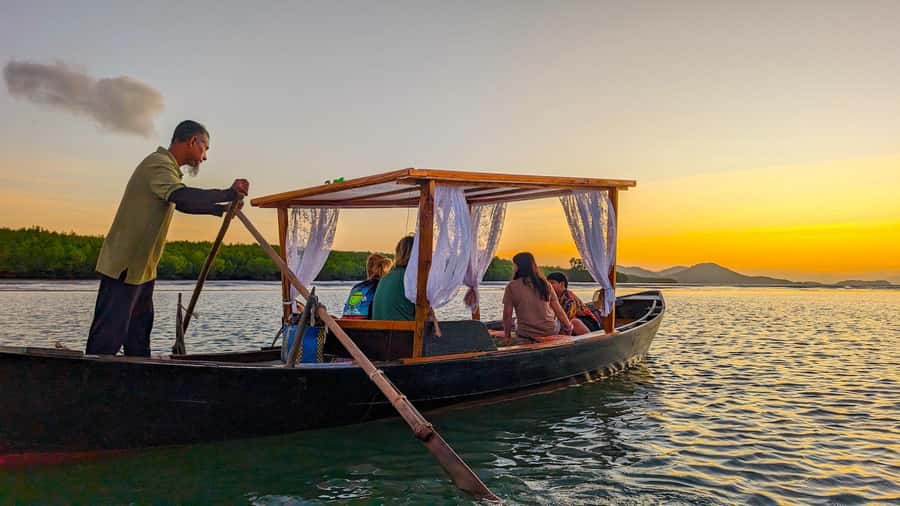 Koh Lanta: Romantic Sunrise Private Gondola Tour - Arriving at Tung Yee Peng