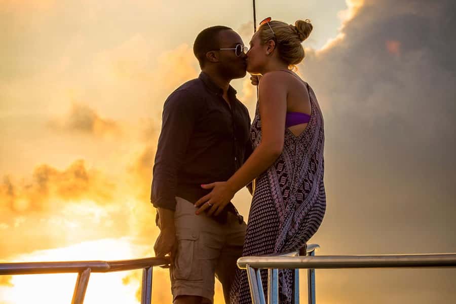 Koh Samui: Red Baron Romantic Sunset Dinner Cruise - Hotel pickup and the trip to Petcherat Marina