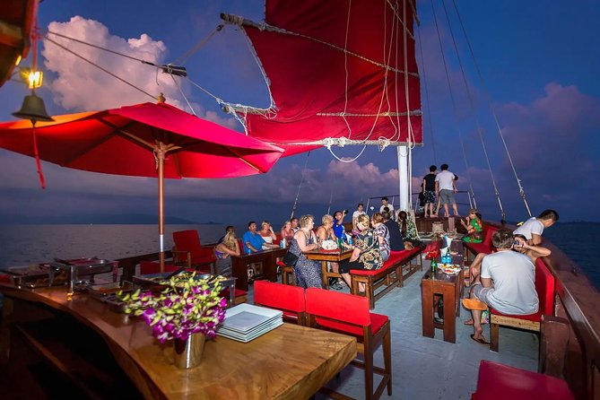 Koh Samui Romantic Sunset Cruise Tour By Red Baron Chinese Sailboat - Sailing through Bang Rak Bay toward Som Island