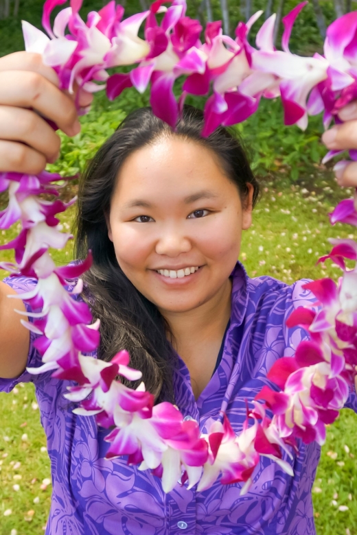 Kona Honeymoon Airport Lei Greeting - Is this a traditional Hawaiian experience?