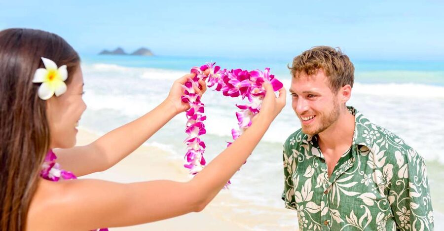 Kona Honeymoon Airport Lei Greeting - How the 20-minute meeting unfolds