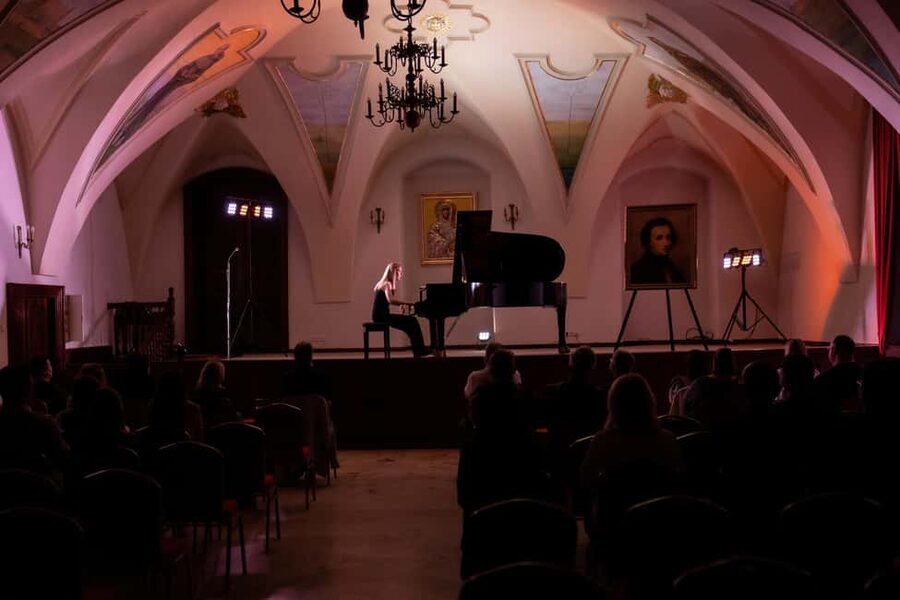 Kraków: Romantic Candlelight Chopin Piano Concert - Should you book the Kraków Chopin concert?