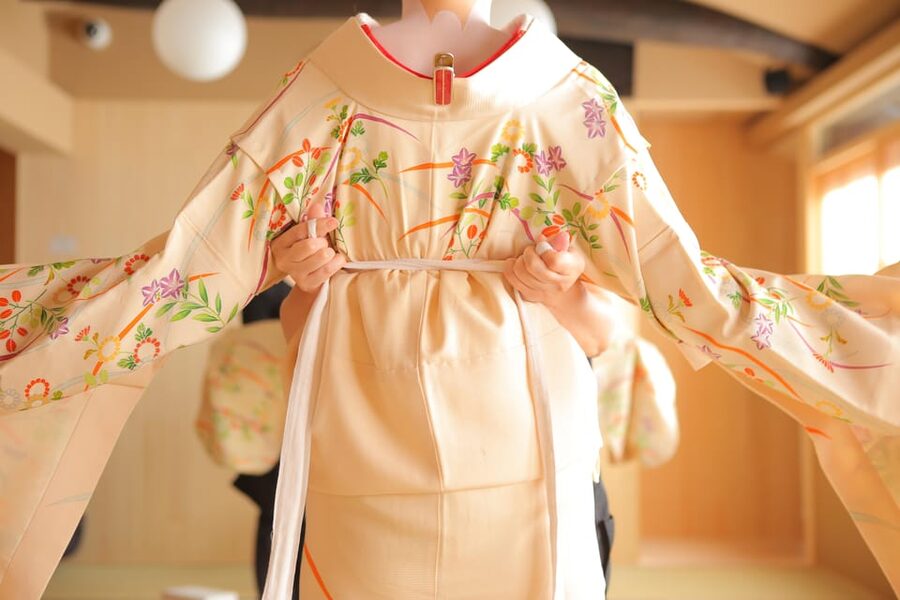 Kyoto kiyomizu Temple : Maiko and Samurai Couple Photoshoot - A polished process with a small-group feel