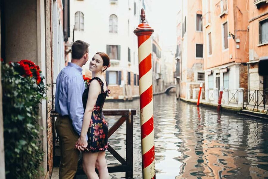 LAND & GONDOLA PHOTOSHOOTING - The value of $293 for up to four people