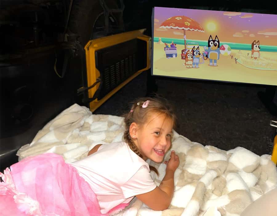 Las Vegas: Couple's Movie Night in the Mountains - Should you book this mountain movie night?