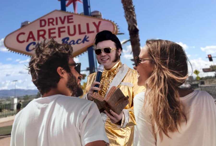 Las Vegas: Gold Elvis Vow Renewal or Wedding at Welcome Sign - Is $98 Per Person Good Value?