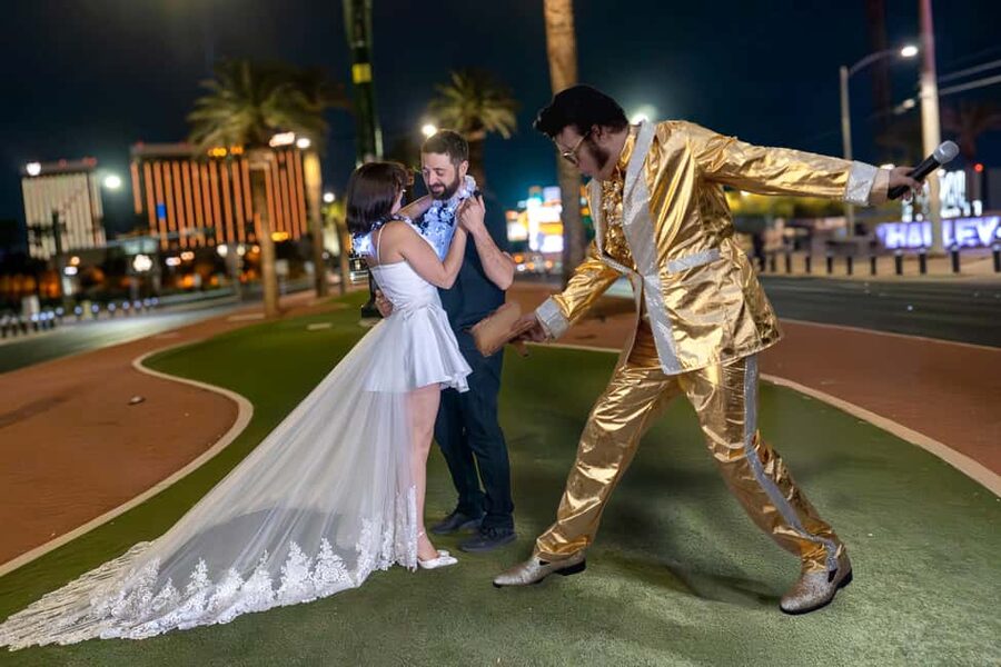 Las Vegas: Gold Elvis Vow Renewal or Wedding at Welcome Sign - Gold Lamé, Good Humor, and a Personal Touch