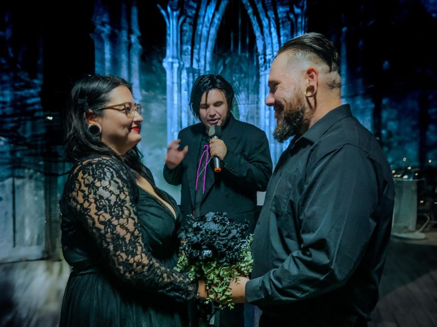 Las Vegas: Haunted House Wedding Ceremony + Photography - A haunted chapel instead of a standard Las Vegas wedding