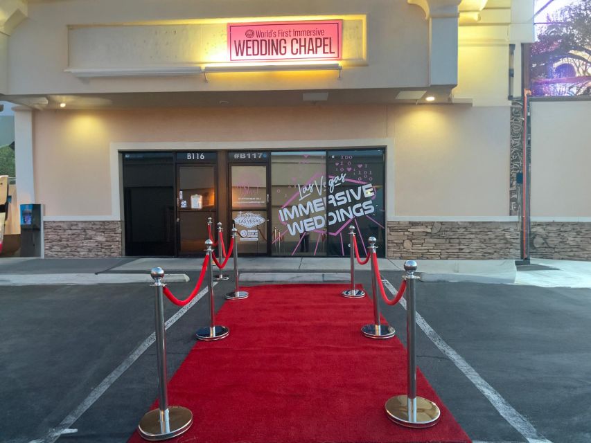 Las Vegas: Haunted House Wedding Ceremony + Photography - Photography, props, and the flower wall