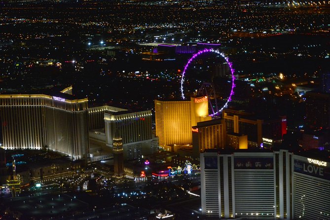 Las Vegas Night Flight Helicopter Wedding Ceremony - Photos, cake, and what to confirm
