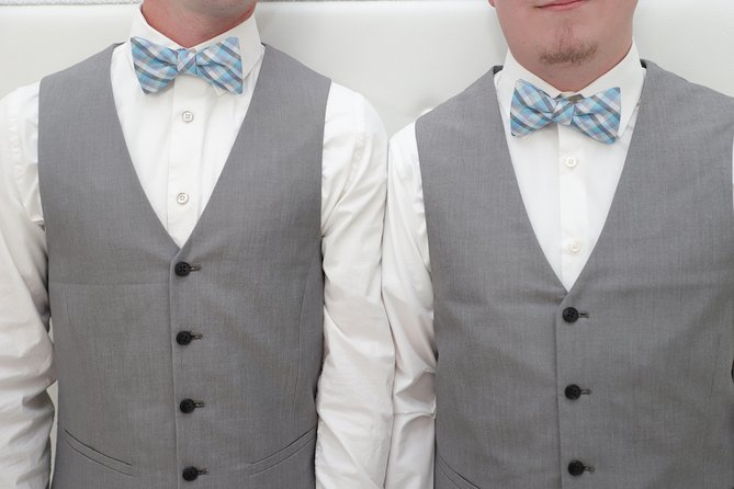Las Vegas Wedding at Paradise Wedding Chapel - What the photo package really includes