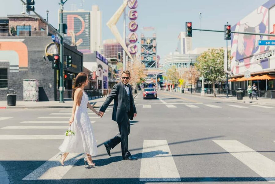 Las Vegas: Wedding Chapel Photography Session - What this Las Vegas wedding photography session really covers