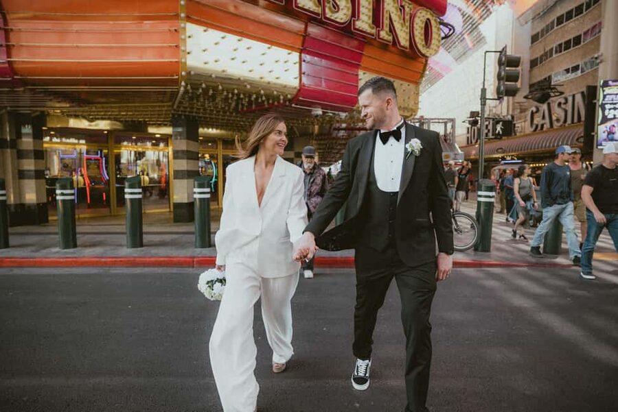 Las Vegas: Wedding Chapel Photography Session - Edited photos arrive within five working days