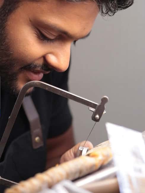 Lisbon: Couples’ Silver Jewelry Workshop with Local Artisans - Understanding the $377 price
