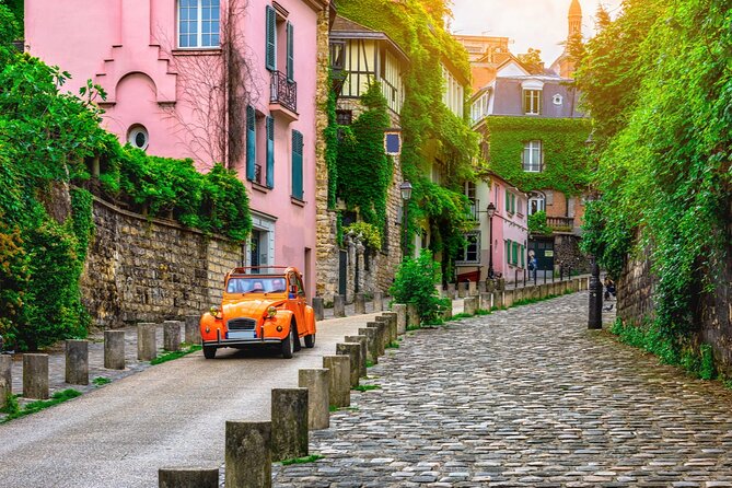 Live, Laugh, Love Along the Seine: Self-Guided Romantic Tour - Shakespeare and Company, Notre-Dame, and the Île de la Cité