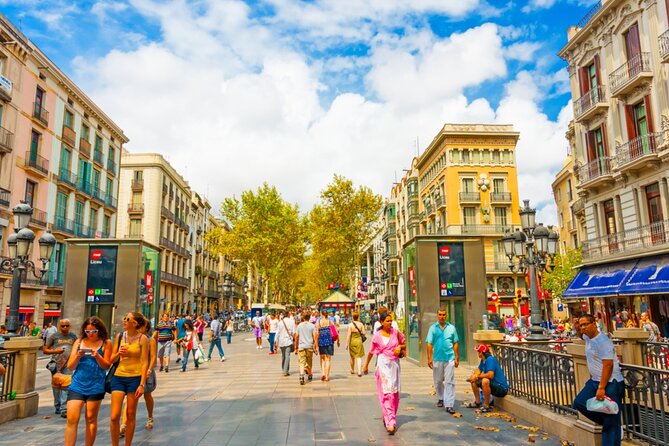 Love in the Gothic Quarter Barcelona: Self-Guided Romantic Walk - How the price compares with the experience