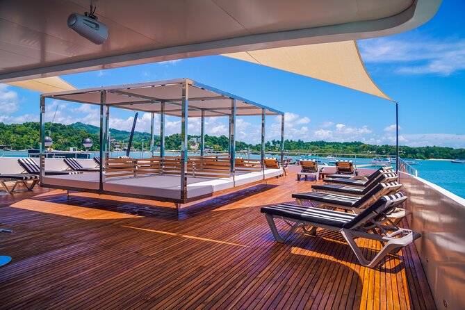 Luxury Boat to James Bond Islands with Lunch and Sunset Dinner - Sunset dinner and the ride back to Phuket