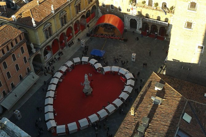 Make your Romantic Proposal in the City of Love - Roman Verona appears at Porta Borsari