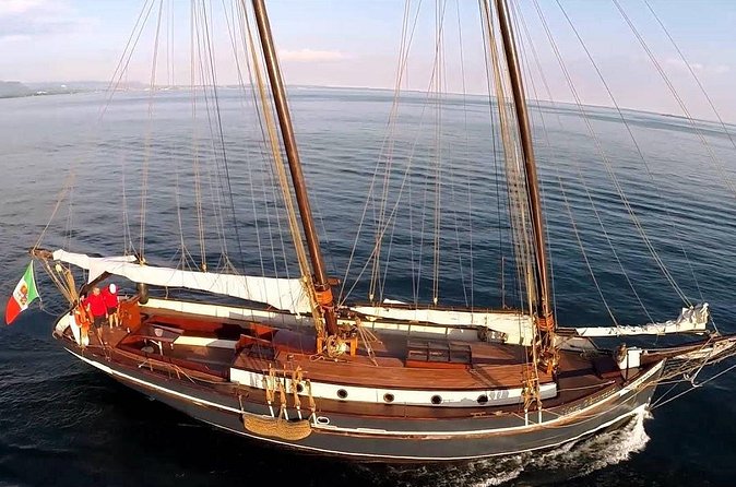 Malcesine: Sunset Romantic Cruise - Who will enjoy this cruise most