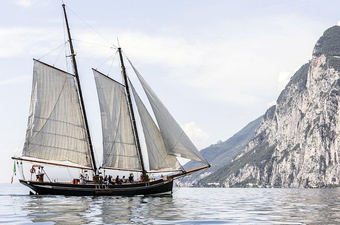 Malcesine: Sunset Romantic Cruise - Price, timing, and practical value